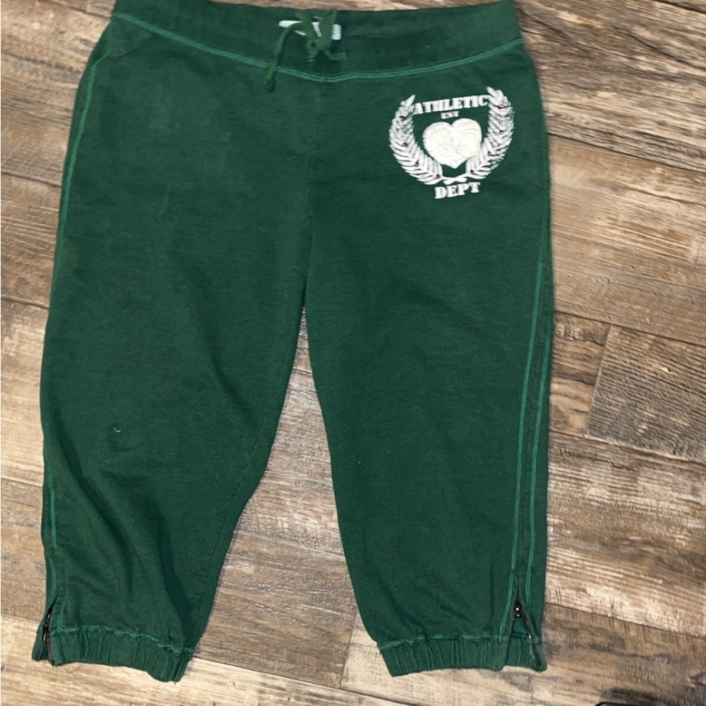 Cute capri y2k looking sweat pants